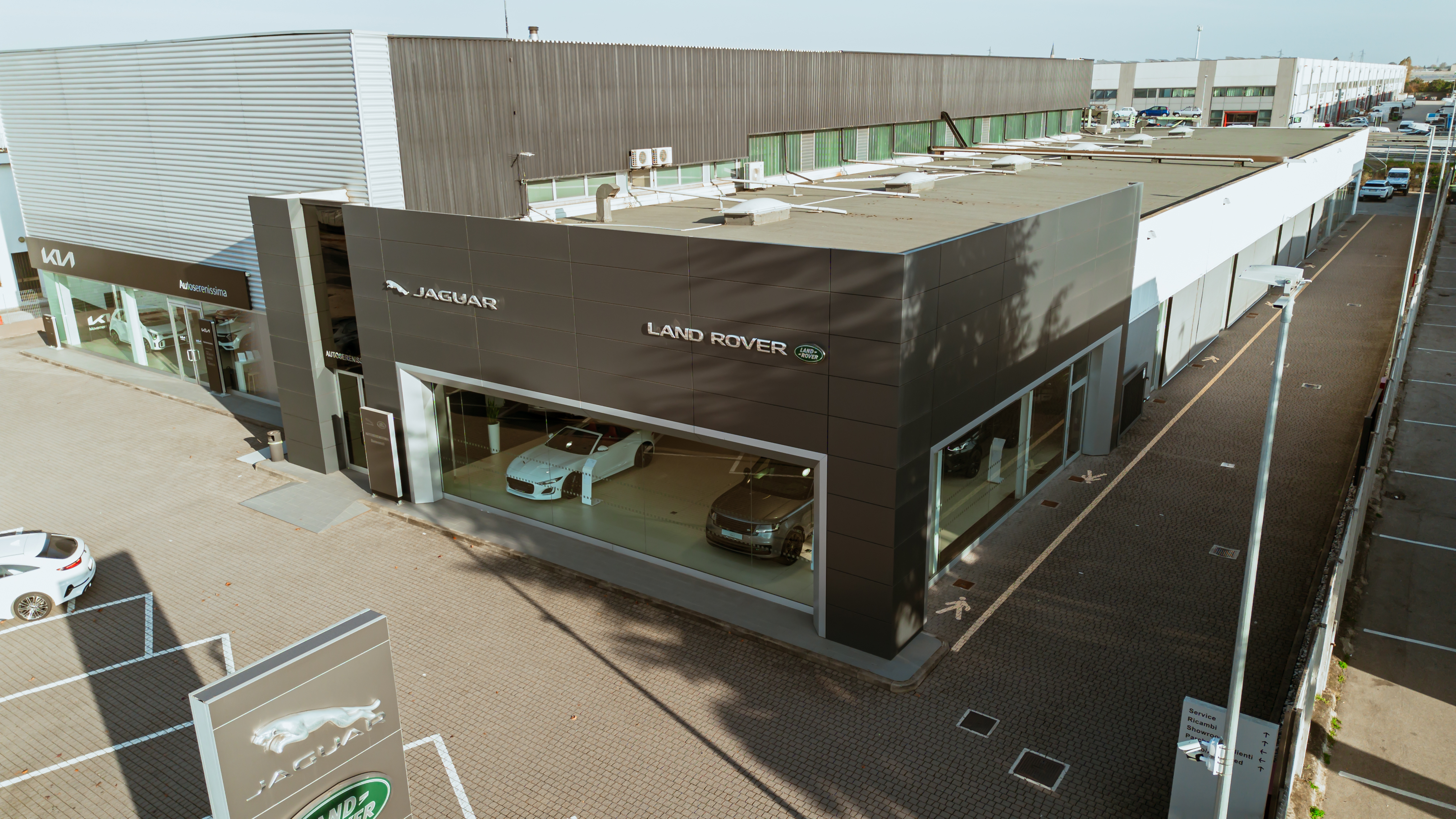 AUTOSERENISSIMA S.R.L.